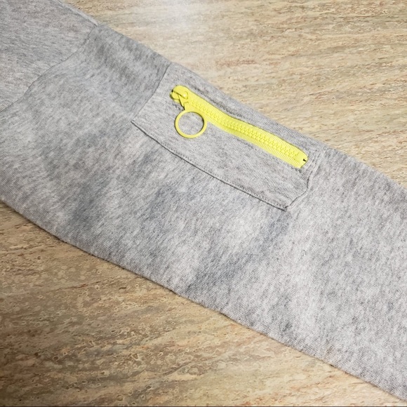 Stella Viva sweater crop top - Picture 4 of 9